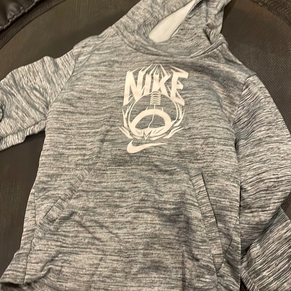 Nike grey and white hoodie for kids